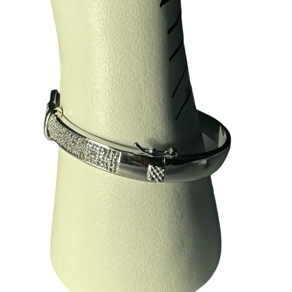 Silver buckle bangle - Picture 7 of 7